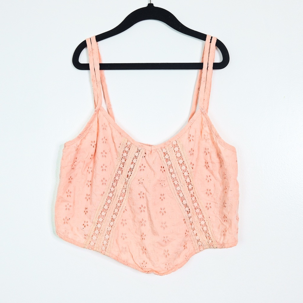 Charlotte Russe Corp Top in Pink M